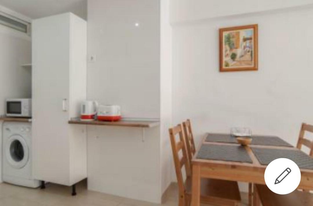 Apartamento Vacacional Costa Del Sol เบนัลมาเดนา ภายนอก รูปภาพ
