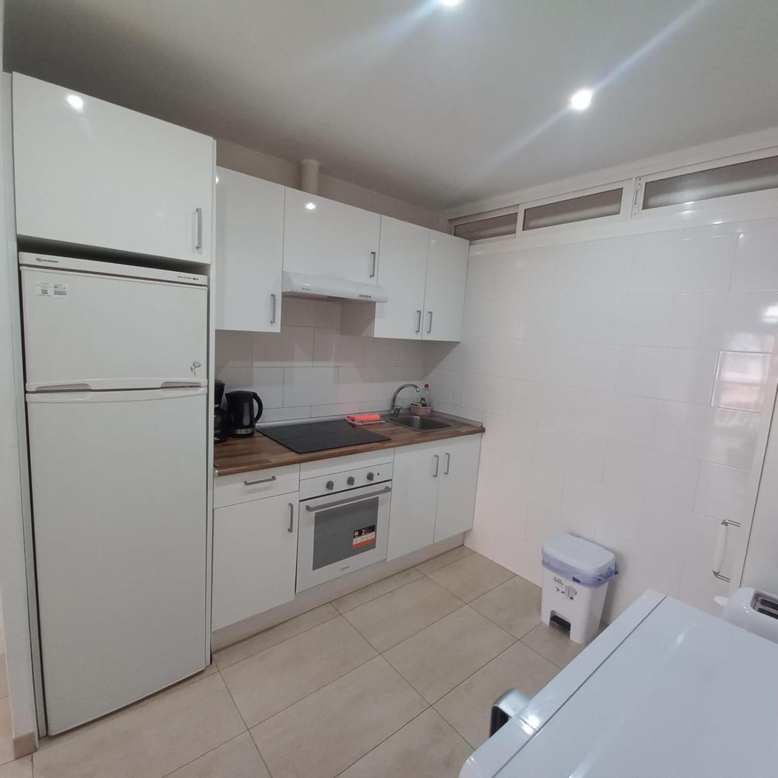 Apartamento Vacacional Costa Del Sol เบนัลมาเดนา ภายนอก รูปภาพ